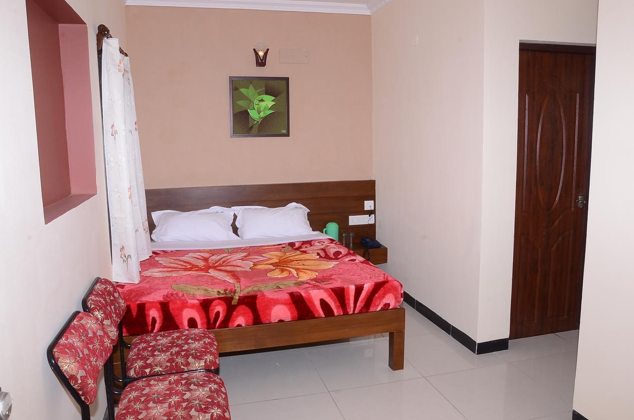 Ezhil Residency Hotel Tamilnadu - Tamilnadu - Kodaikanal Esterno foto