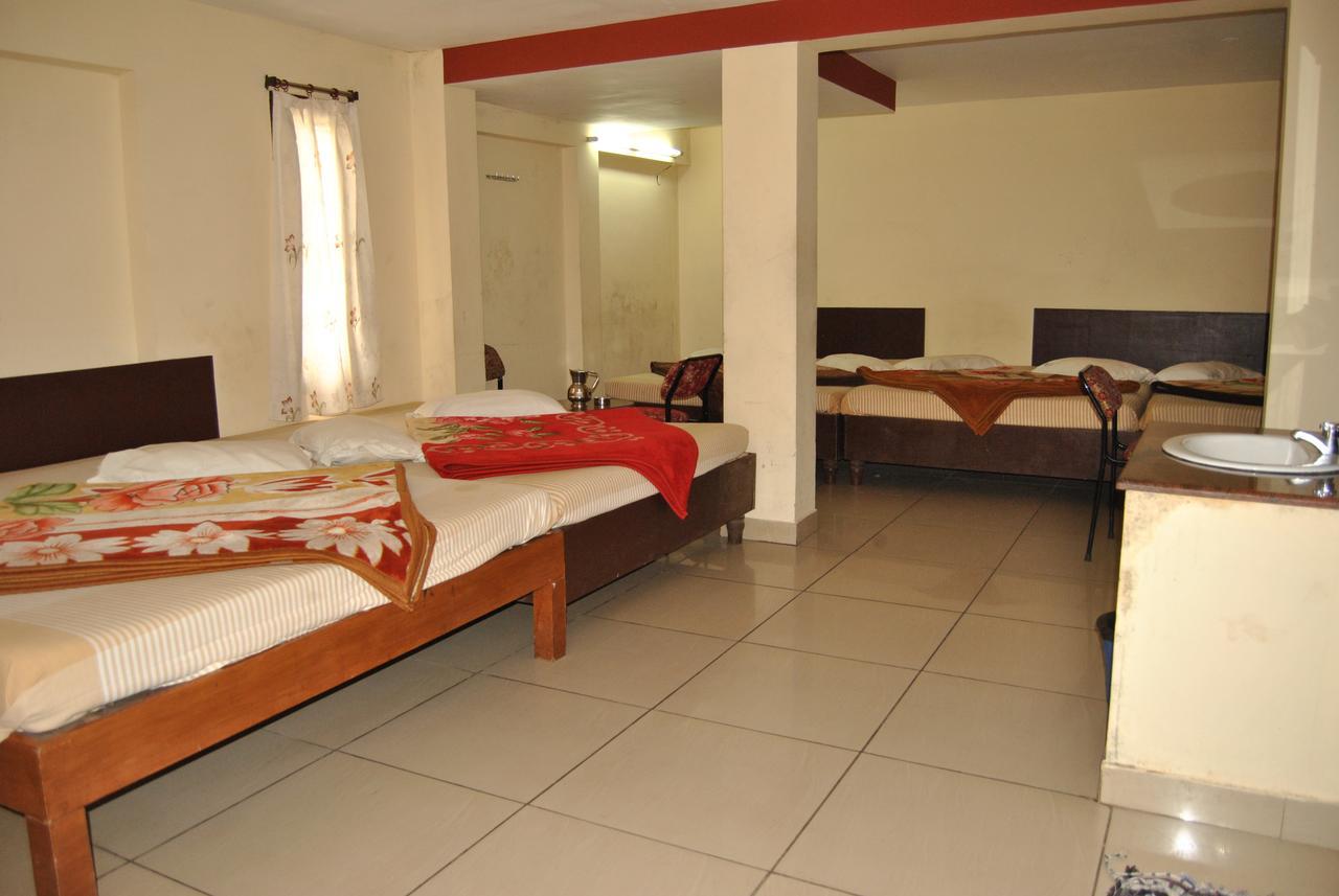 Ezhil Residency Hotel Tamilnadu - Tamilnadu - Kodaikanal Esterno foto