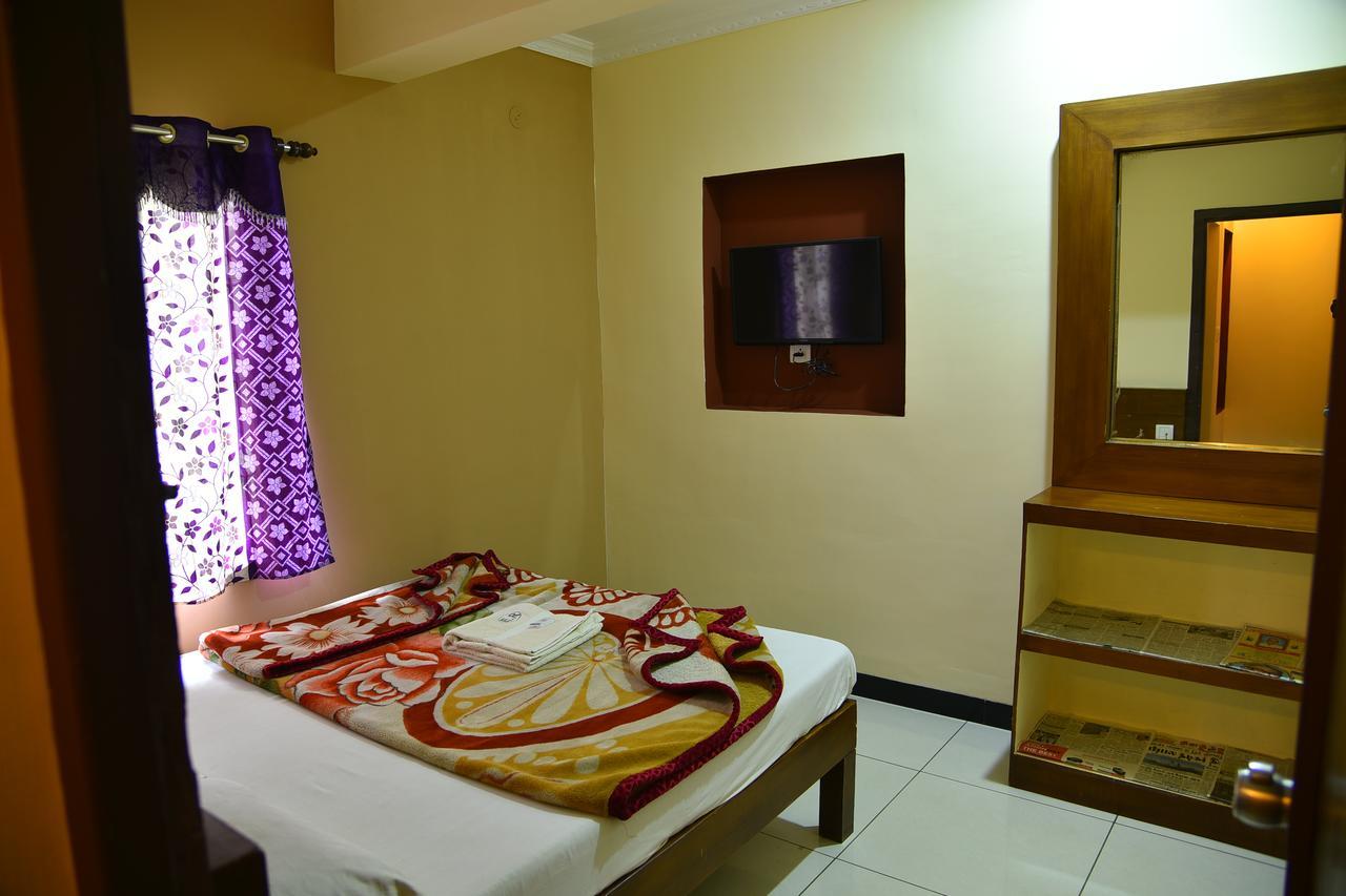 Ezhil Residency Hotel Tamilnadu - Tamilnadu - Kodaikanal Esterno foto