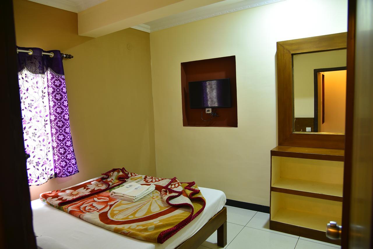 Ezhil Residency Hotel Tamilnadu - Tamilnadu - Kodaikanal Esterno foto