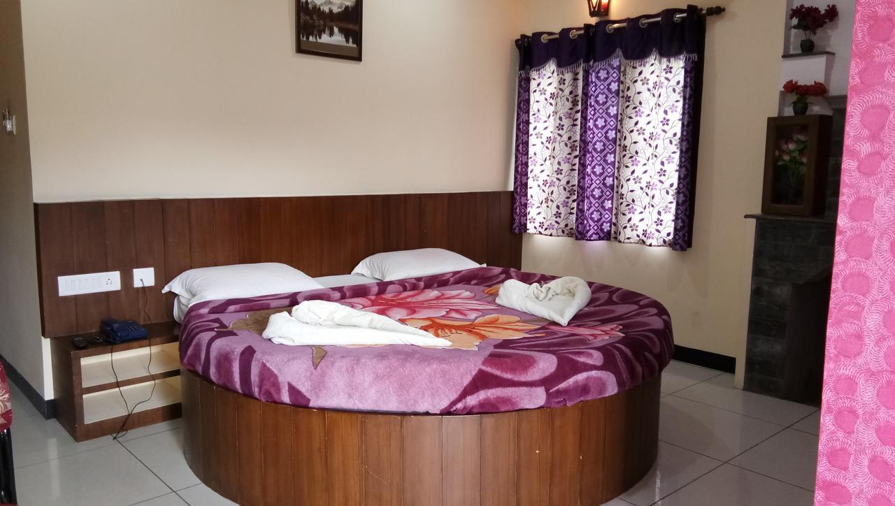 Ezhil Residency Hotel Tamilnadu - Tamilnadu - Kodaikanal Esterno foto