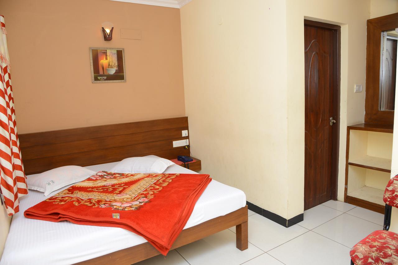 Ezhil Residency Hotel Tamilnadu - Tamilnadu - Kodaikanal Esterno foto