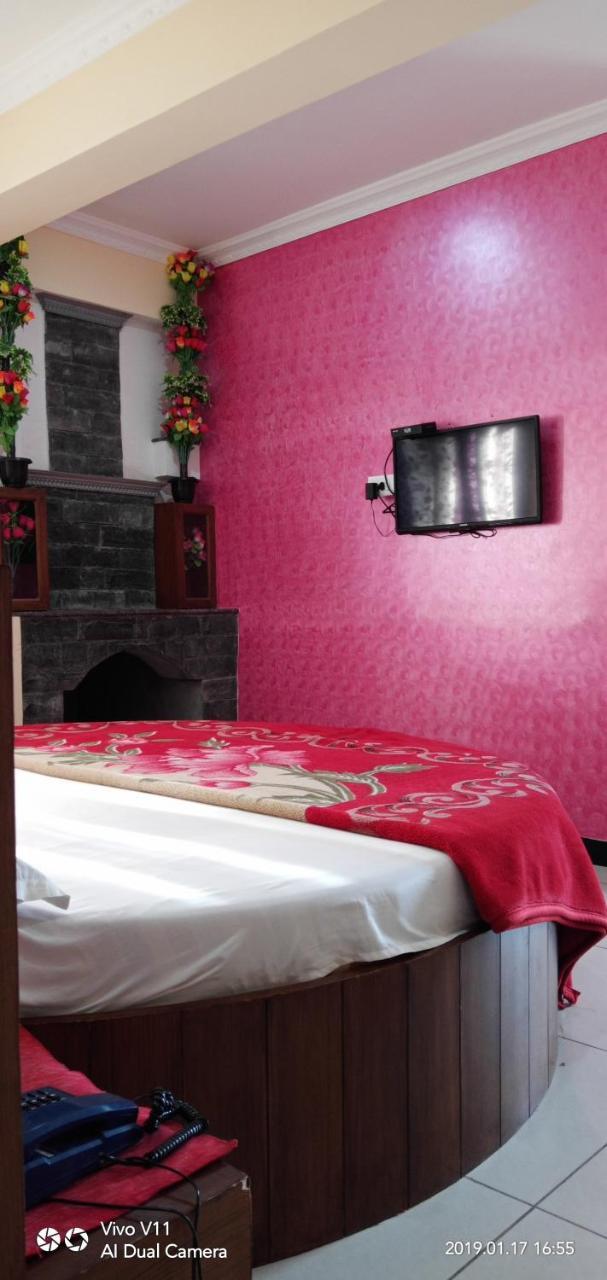 Ezhil Residency Hotel Tamilnadu - Tamilnadu - Kodaikanal Esterno foto